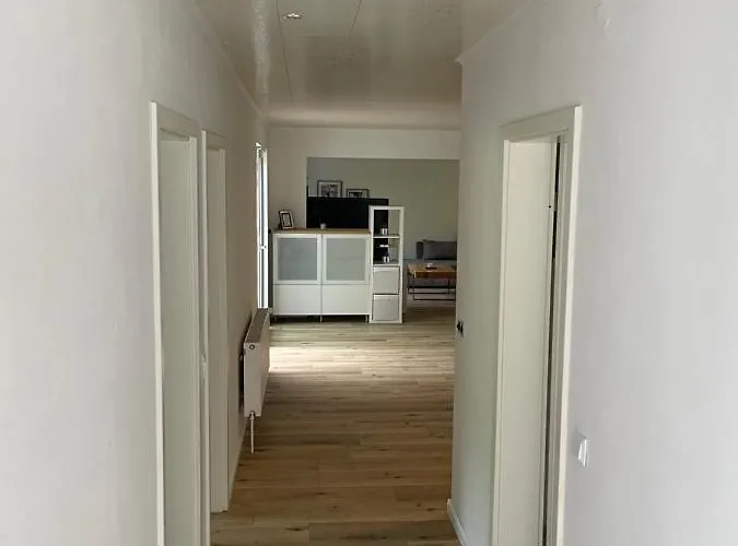 Apartment Mit Garten Und Ueberdachter Terrasse